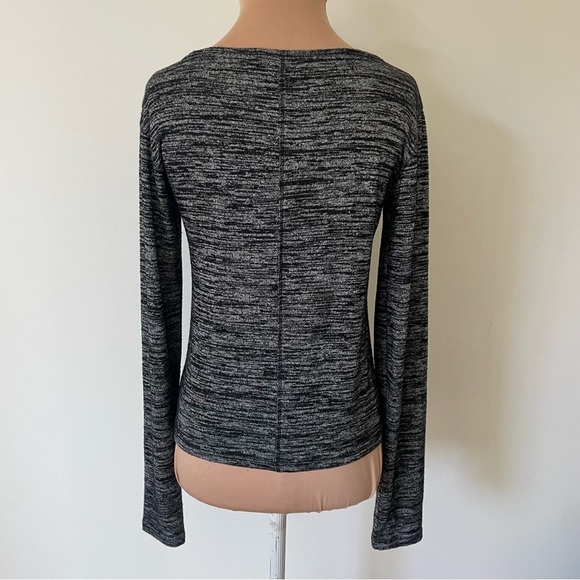 Rag & Bone/JEAN Black Gray Heather Knit Long-Sleeve Round Neck Top EUC Size S - Picture 3 of 8
